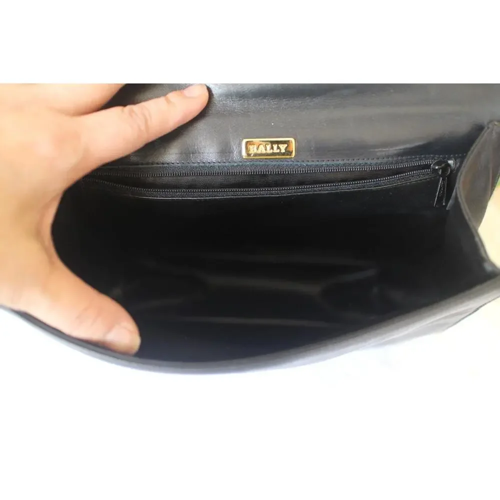 stunning BALLY BLACK WHITE TRIM HANDBAG PURSE (PU700